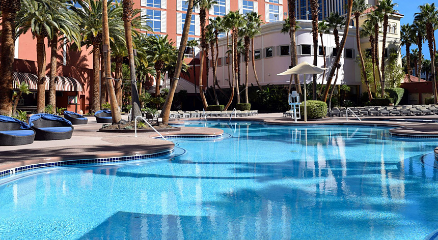 Wide image of pool with no guests